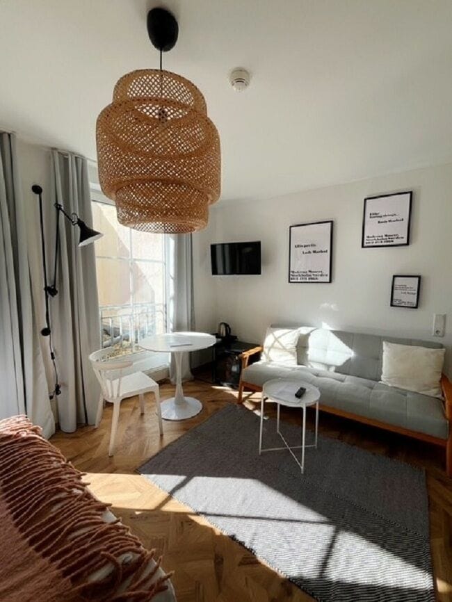 Hypo-allergenic bedding, in-room safe, soundproofing, iron/ironing board