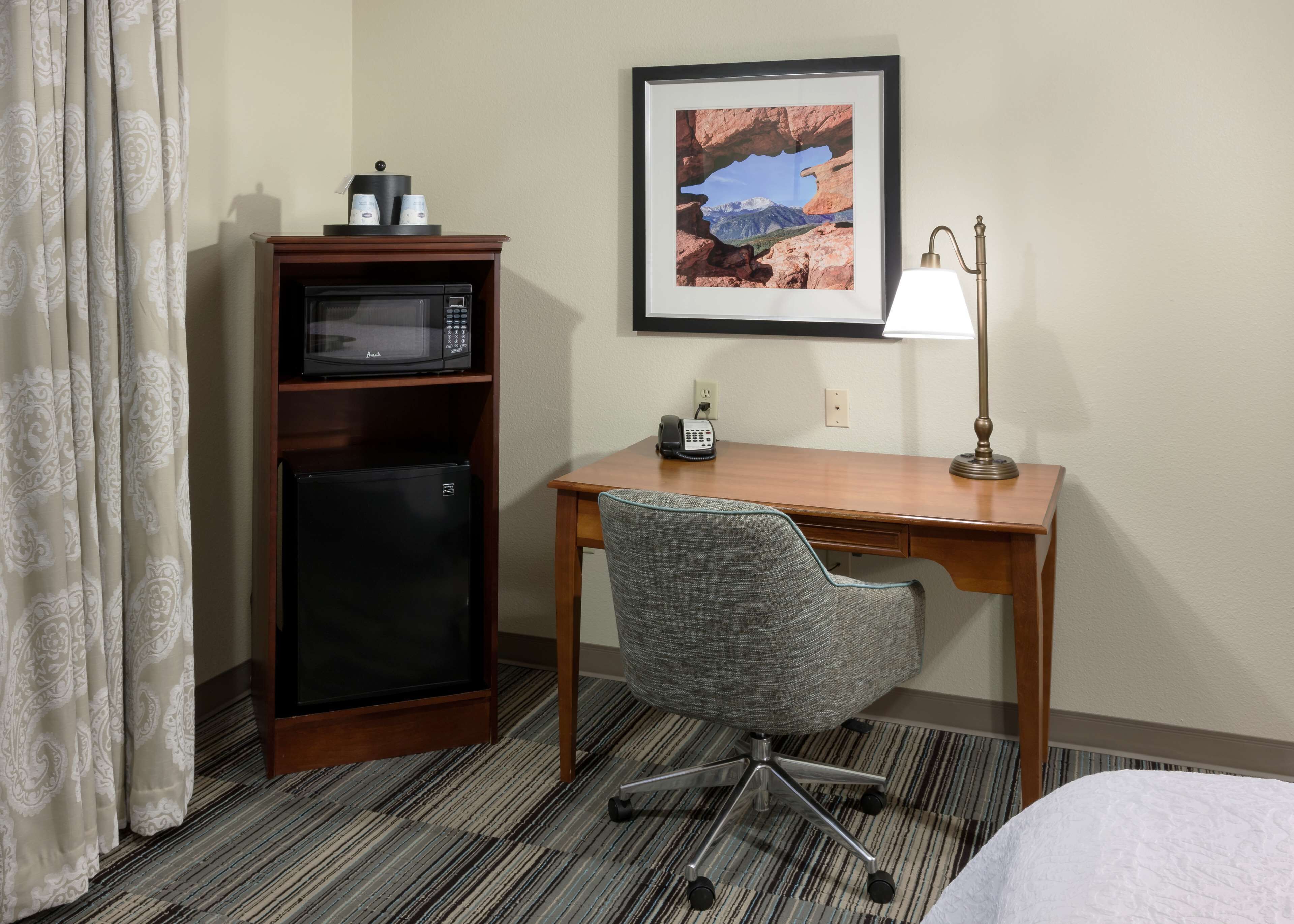premium bedding, in-room safe, desk, laptop workspace