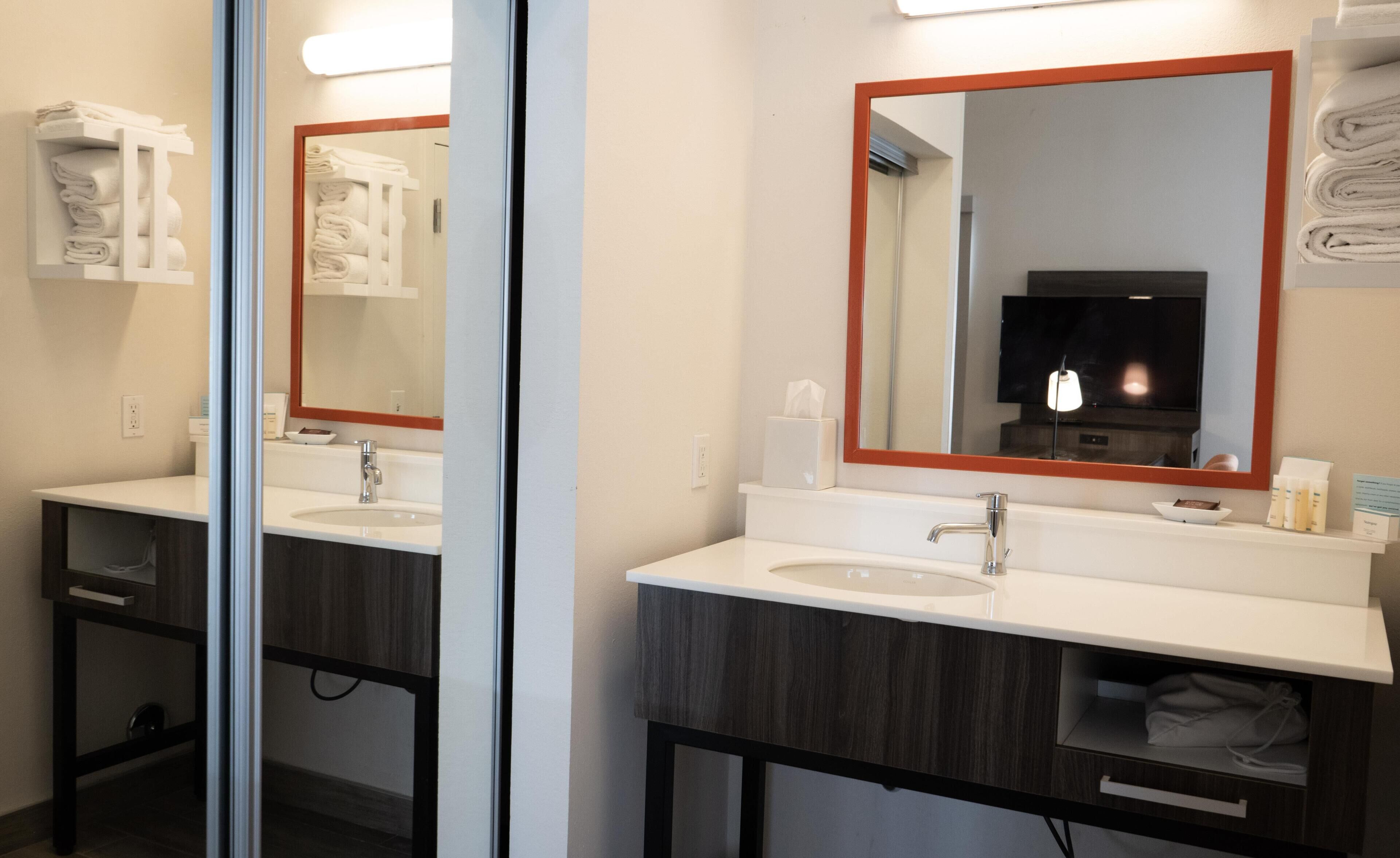 Photo - Hampton Inn & Suites Seal Beach