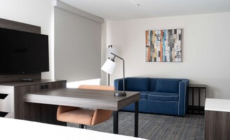 Premium bedding, desk, blackout drapes, iron/ironing board