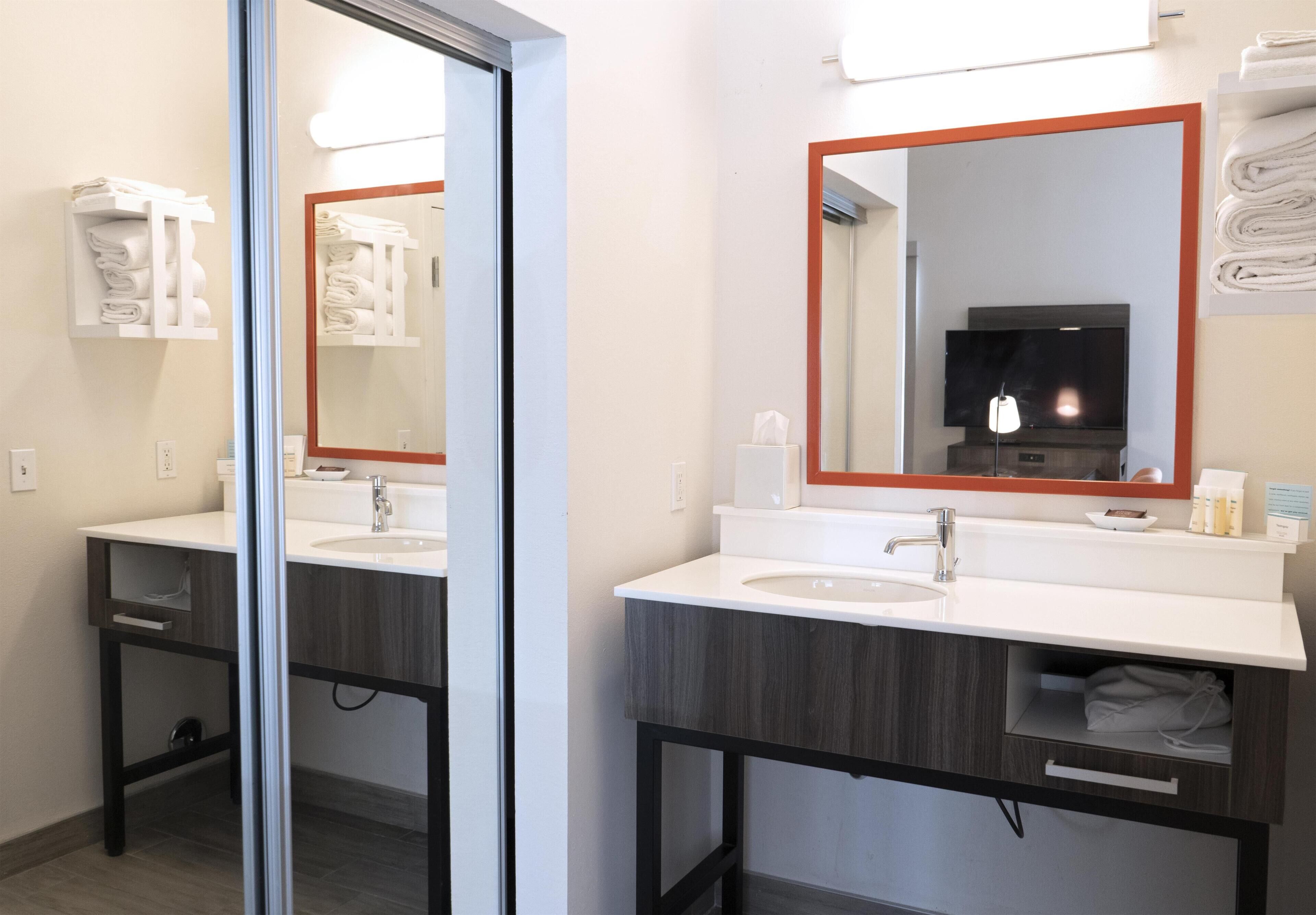 Photo - Hampton Inn & Suites Seal Beach