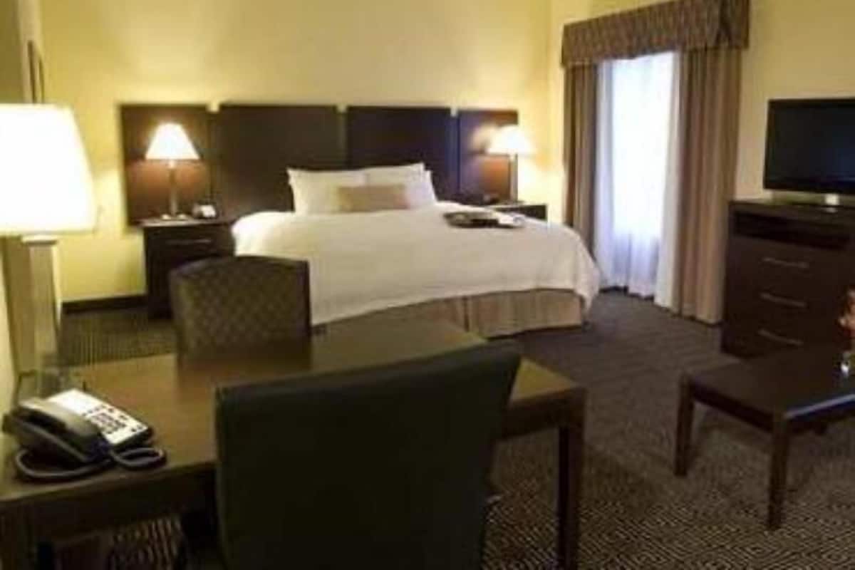 In-room safe, iron/ironing board, free WiFi, bed sheets