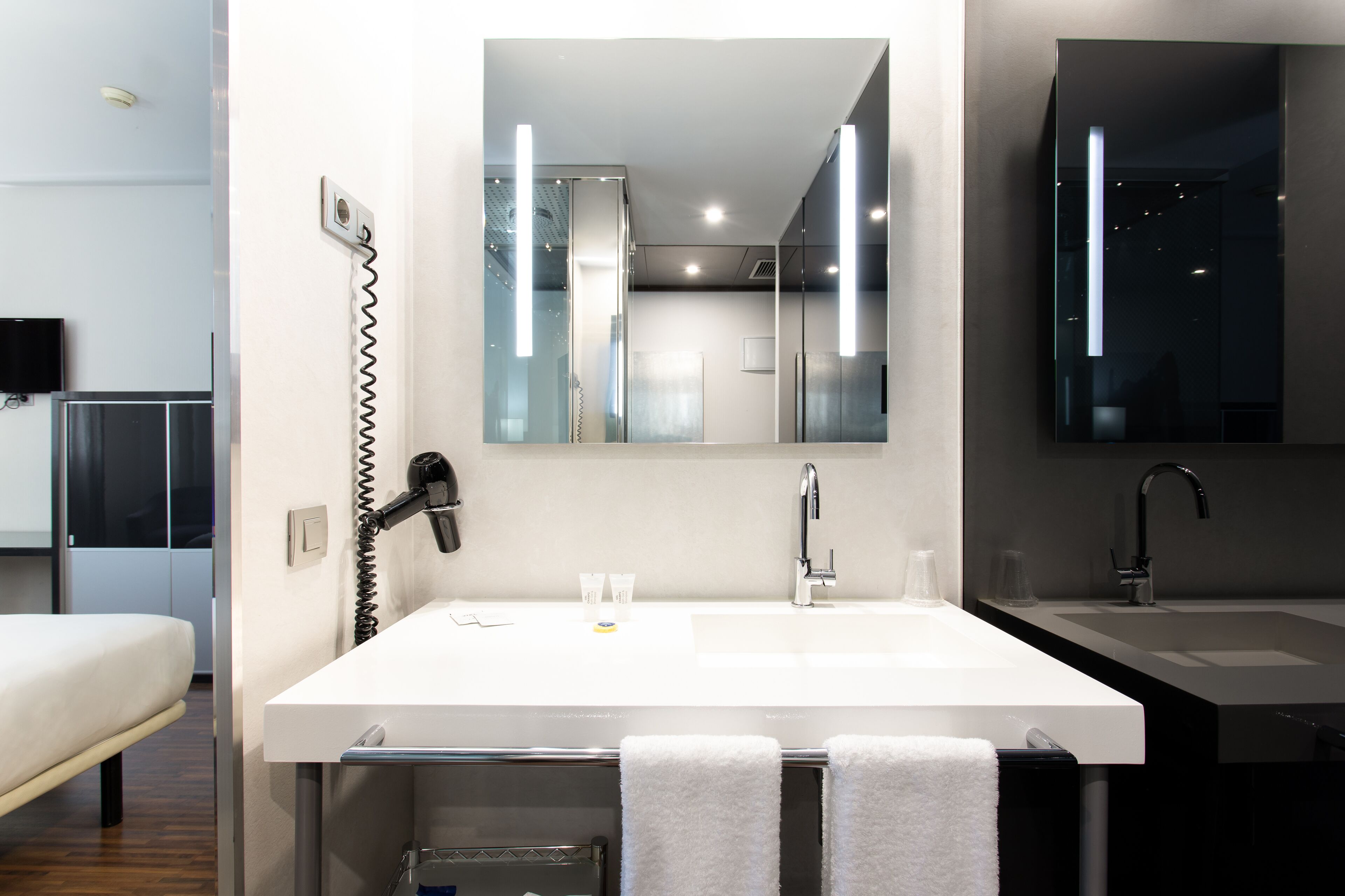 standard room, 1 double bed | 1 bedroom, premium bedding, down duvets, memory-foam beds