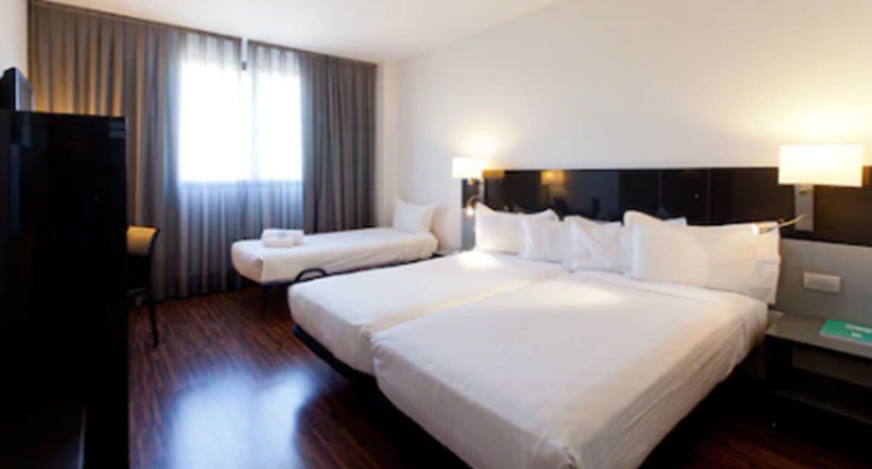 triple room | 1 bedroom, premium bedding, down duvets, memory-foam beds