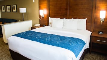 Suite, 1 cama King size, para no fumadores | Camas con pillow-top, escritorio y tabla de planchar con plancha