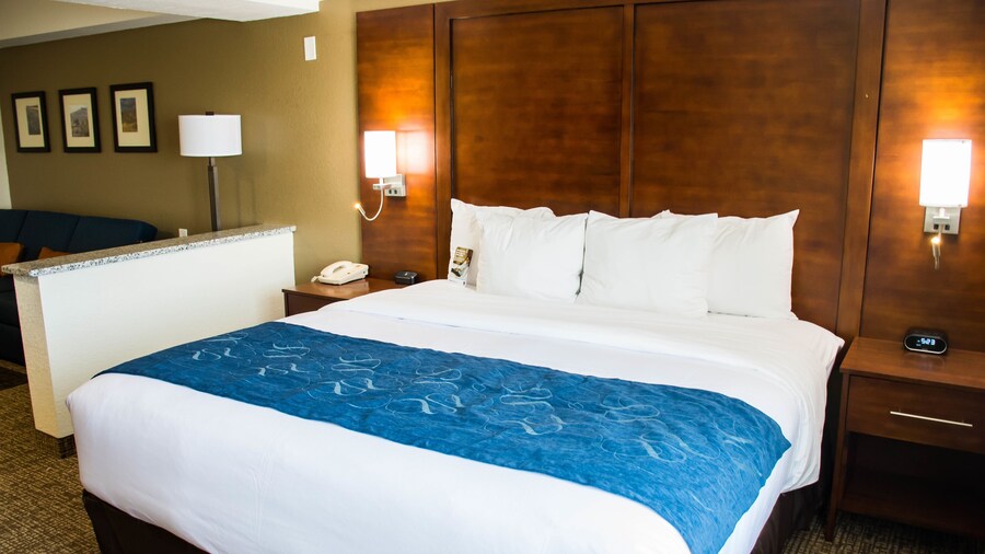 Comfort Suites El Paso Airport