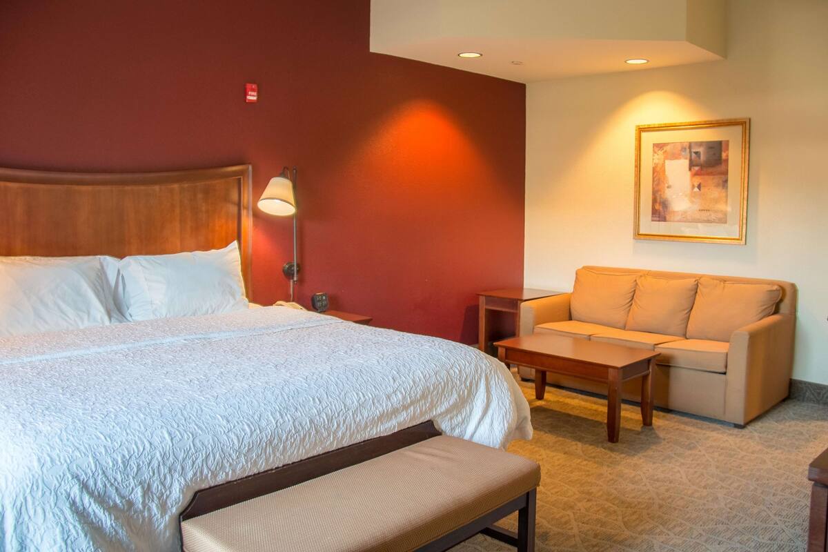 room, 1 king bed, accessible, non smoking | in-room safe, desk, iron/ironing board, free wifi