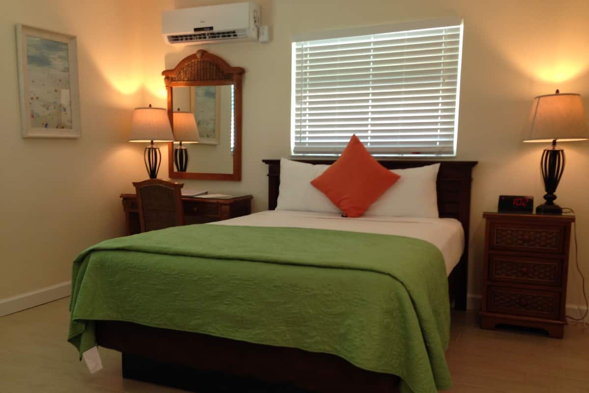 Standard Room, Accessible (Road Facing) | 1 bedroom, individually decorated, individually furnished