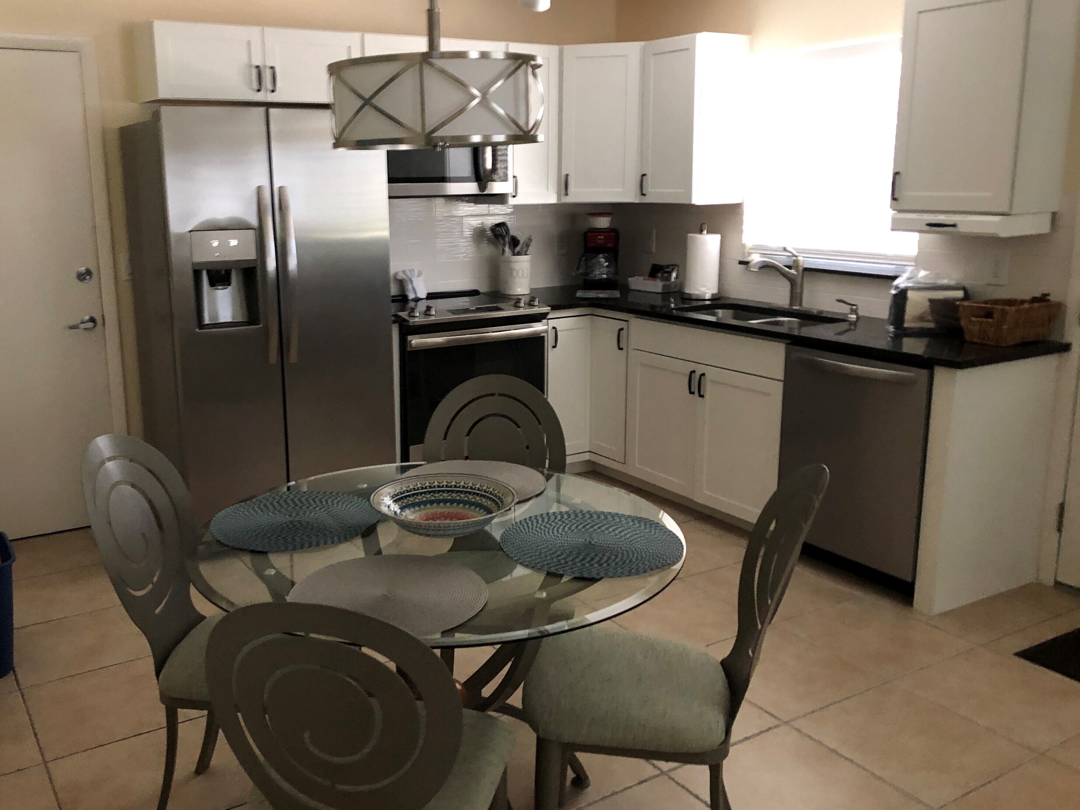 cottage, 2 bedrooms, lanai | private kitchen | full-sized fridge, microwave, coffee/tea maker, toaster