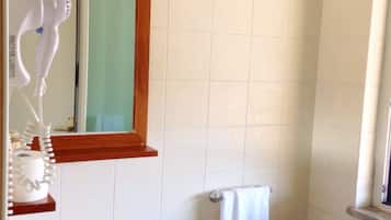 Ducha, cabezal de ducha tipo lluvia, artículos de tocador gratuitos
