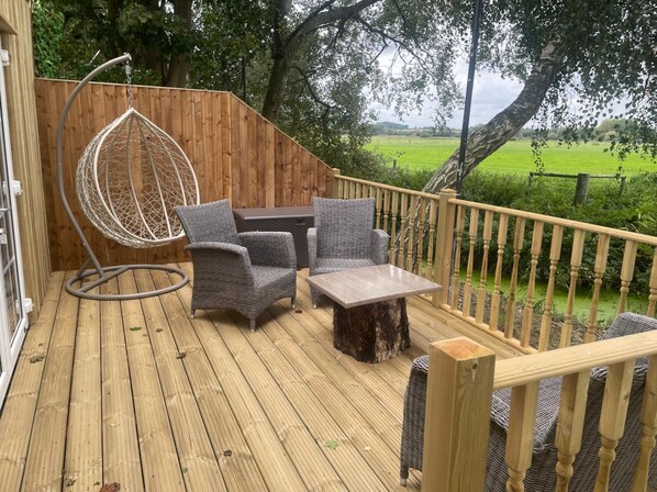 Executive Cabin, Accessible, Ensuite | Garden