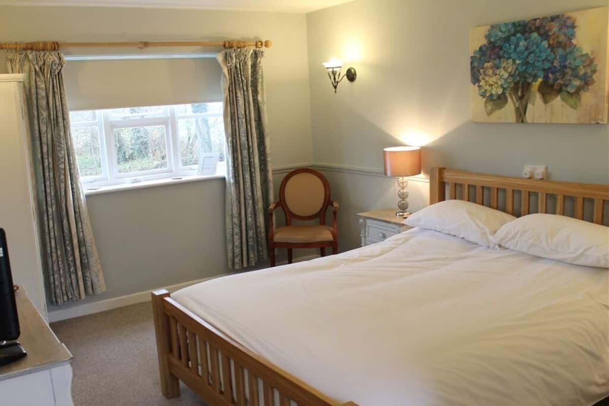 Double Room, Ensuite (disabled access)