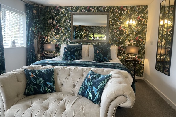Deluxe Double Room, Ensuite (Honeymoon Suite)