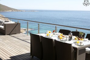 Dining - 26 Sunset Villa, Cape Town, Llandudno (Cape Town)