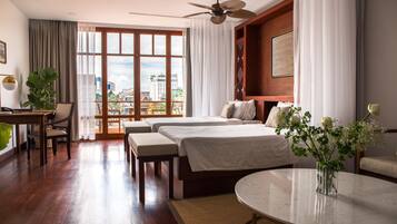 JUNIOR SUITE TWIN | 1 sovrum och sängtillbehör av högsta kvalitet