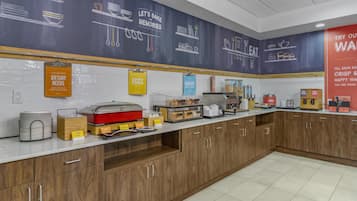 Free daily buffet breakfast