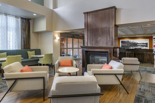 Hampton Inn & Suites by Hilton Edmonton/West