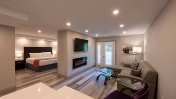 Studio Suite, 1 King Bed, Accessible, Non Smoking