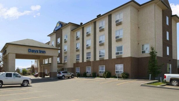 Unclassified image, 1 of 5, button - Days Inn by Wyndham Edmonton South (Edmonton)