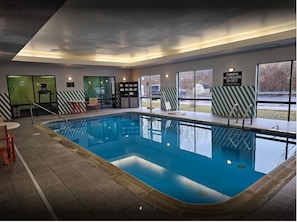 Piscine intérieure