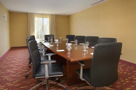 Courtyard by Marriott Paramus - Image 21