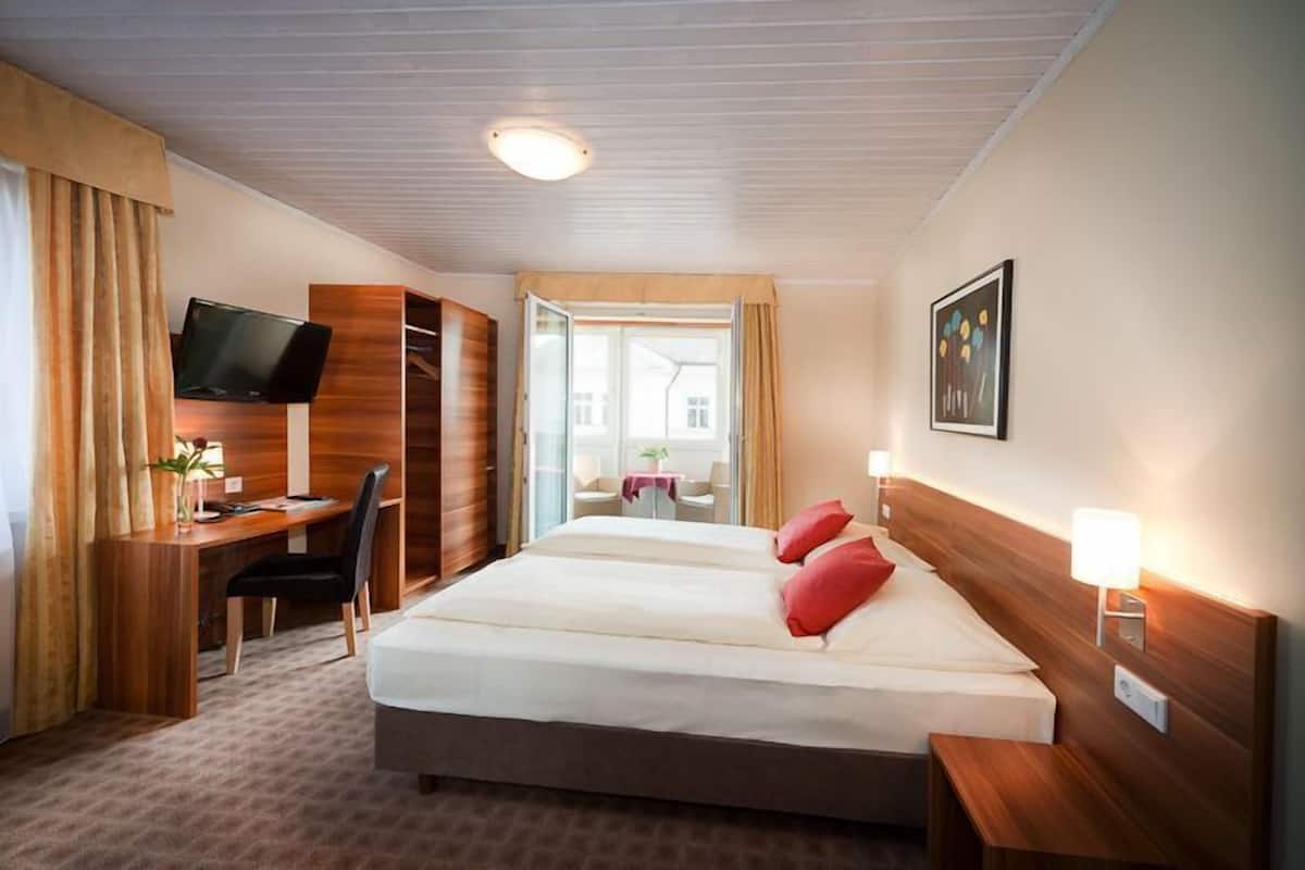 In-room safe, desk, blackout drapes, iron/ironing board