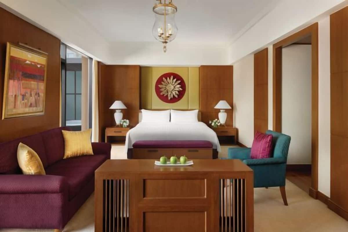 Minibar, in-room safe, desk, blackout drapes