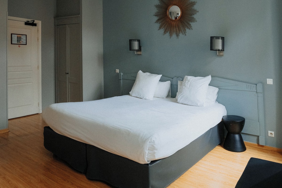 superior double room | in-room safe, desk, blackout curtains, soundproofing