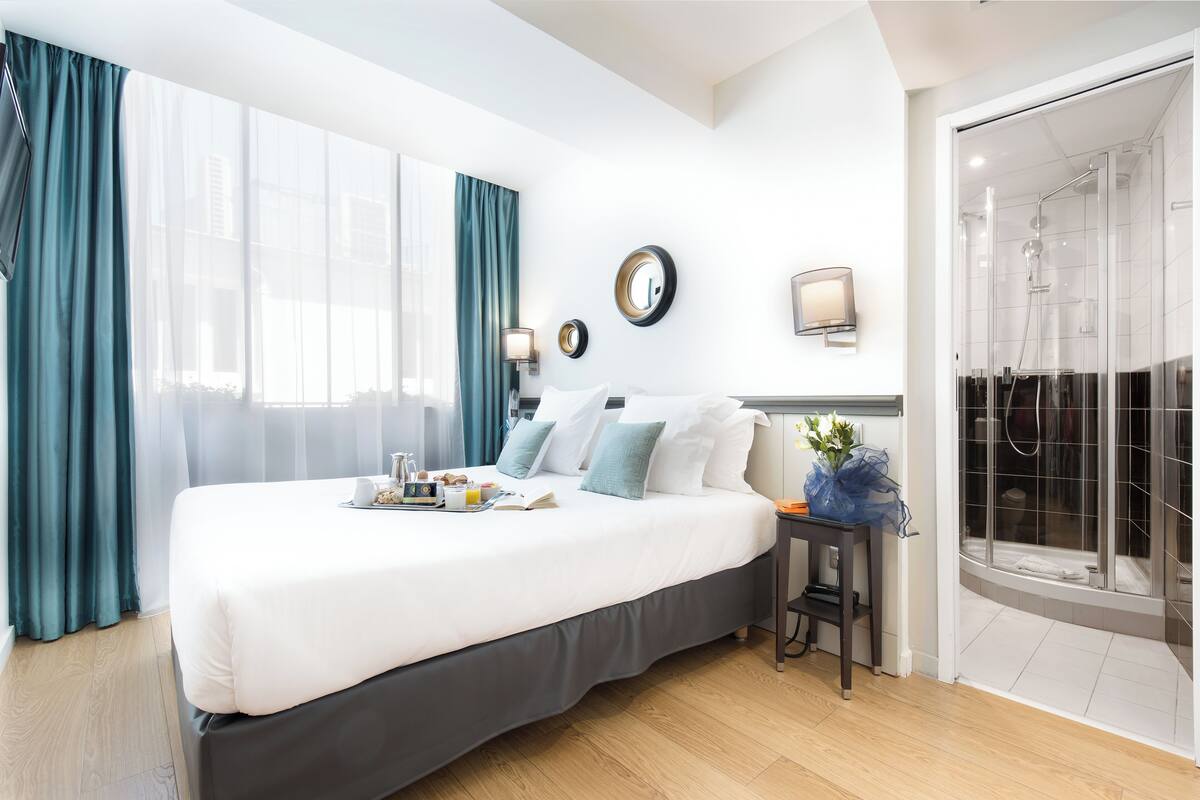 comfort double room | in-room safe, desk, blackout curtains, soundproofing