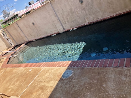 Outdoor pool, open 8:00 AM to 10:00 PM, sun loungers
