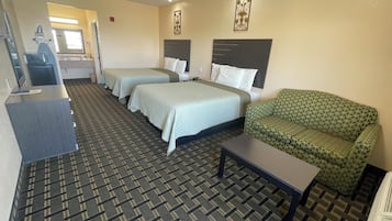 Tabla de planchar con plancha, wifi gratis y ropa de cama