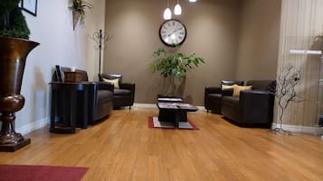 Body treatments, hydrotherapy, aromatherapy, hot stone massages