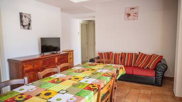 Family Apartment | Living area