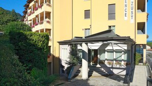 Property entrance - Hotel Residence Zust (Verbania)