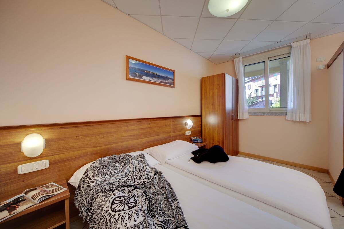 Apartment, 1 Bedroom, Balcony, Lake View