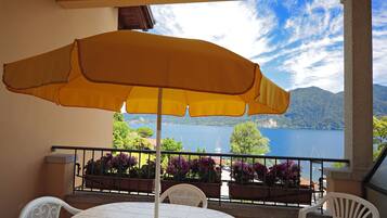 Apartment, 1 Bedroom, Balcony, Lake View | Balcony