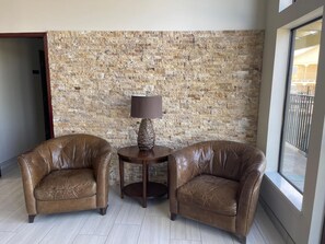 Lobby - Spanish Trails Inn (Mesquite)