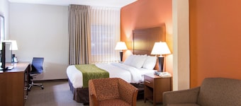 Comfort Inn & Suites Charleston Airport Convention Center