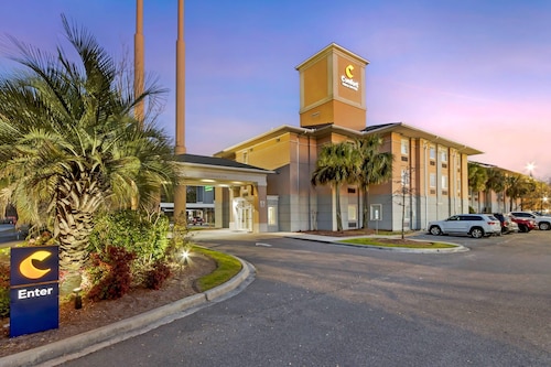 Comfort Inn & Suites Charleston Airport Convention Center