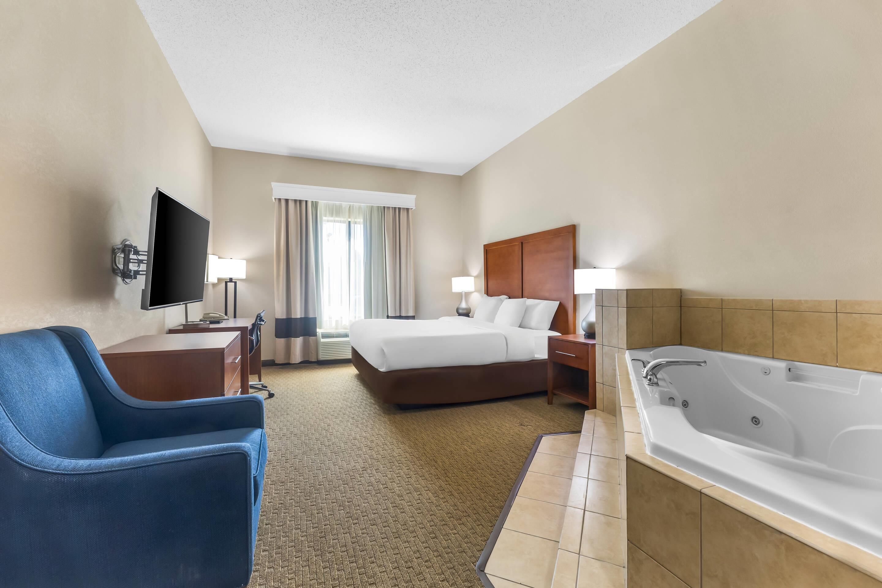 Desk, free WiFi, bed sheets, alarm clocks