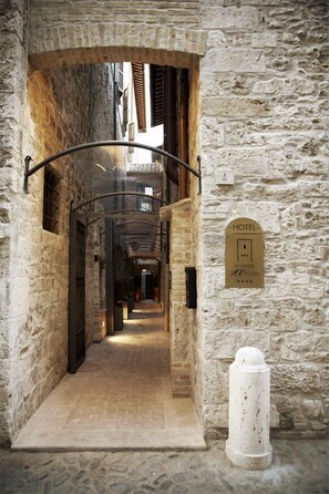 Property entrance - Hotel & Residenza 100 Torri (Ascoli Piceno)
