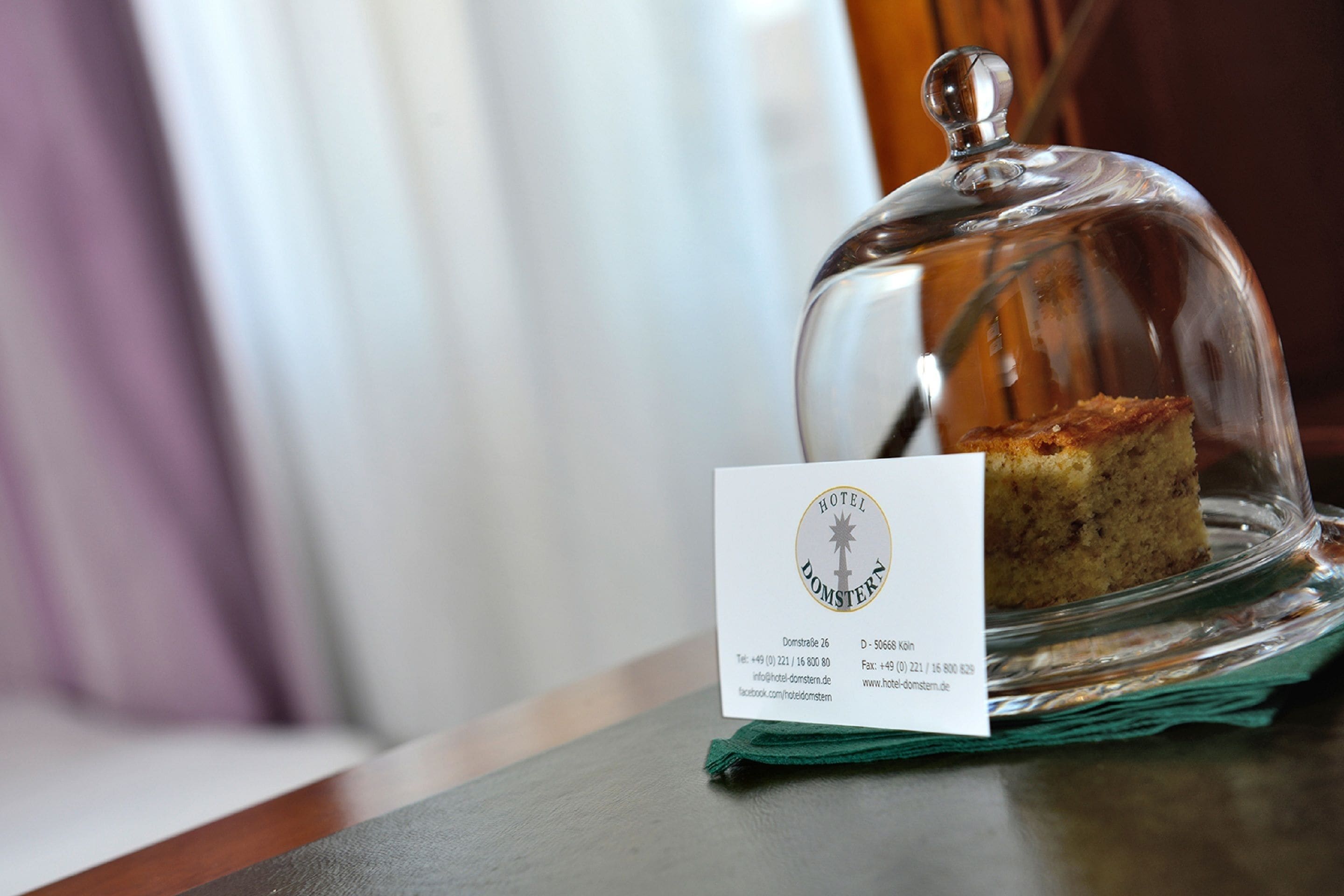 single room | 1 bedroom, in-room safe, blackout curtains, iron/ironing board