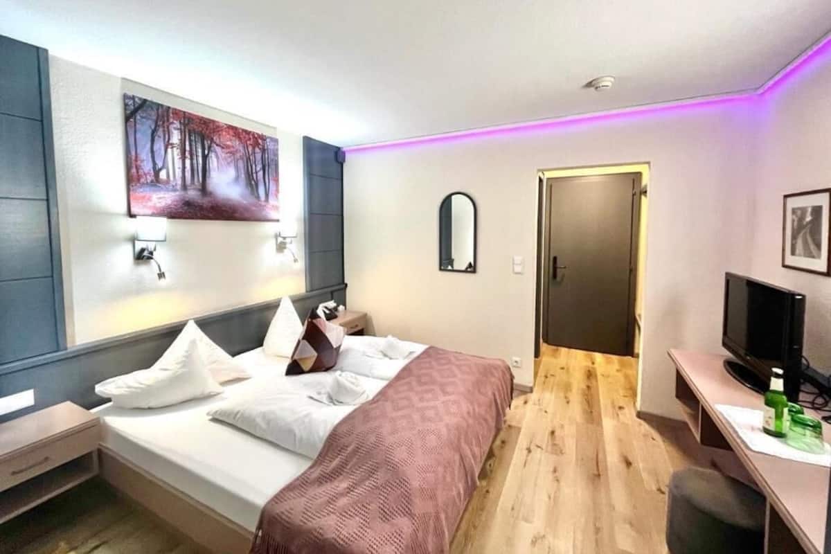 Economy Double or Twin Room