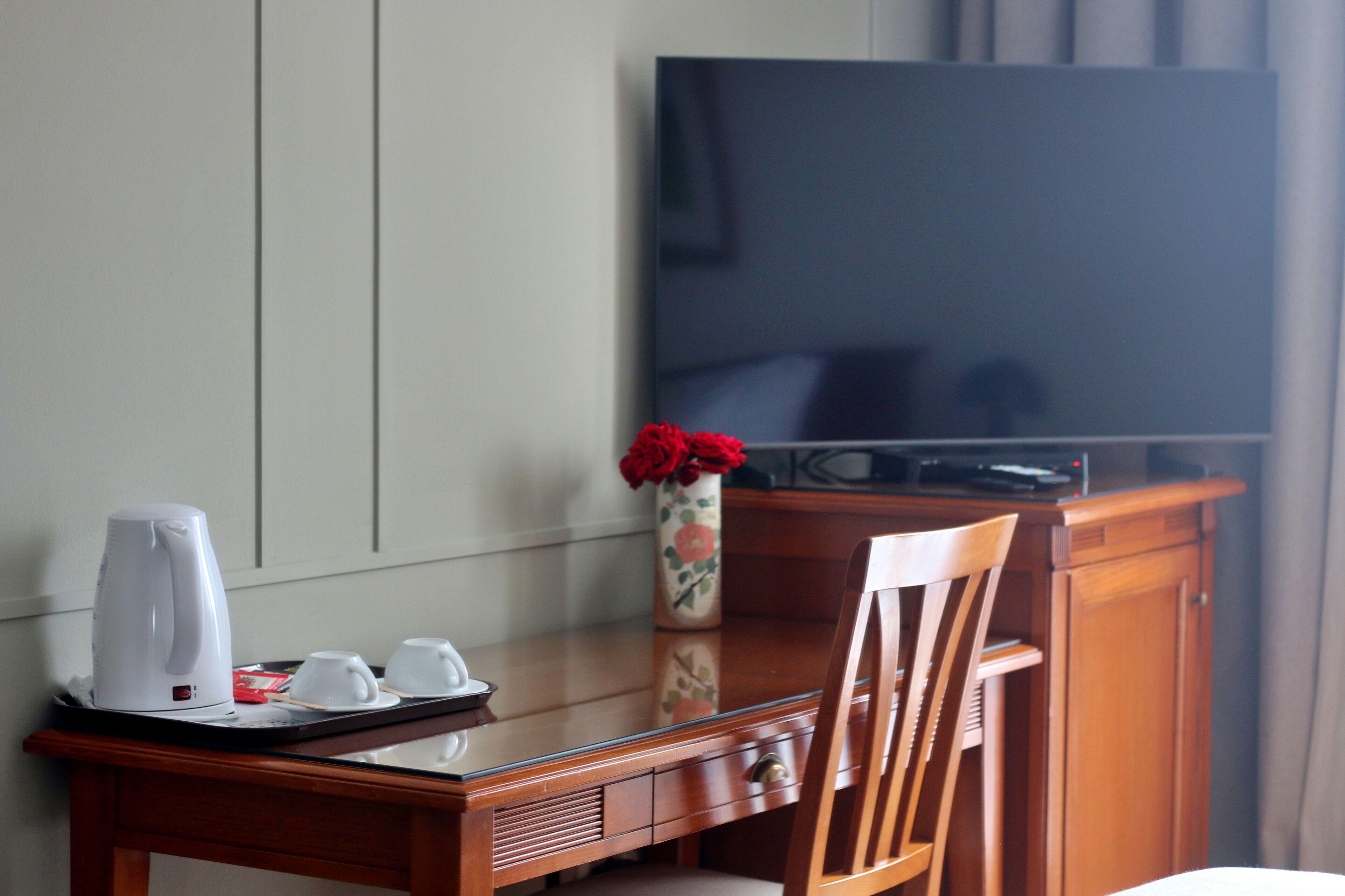 deluxe double or twin room, sea view | 1 bedroom, premium bedding, down duvets, minibar