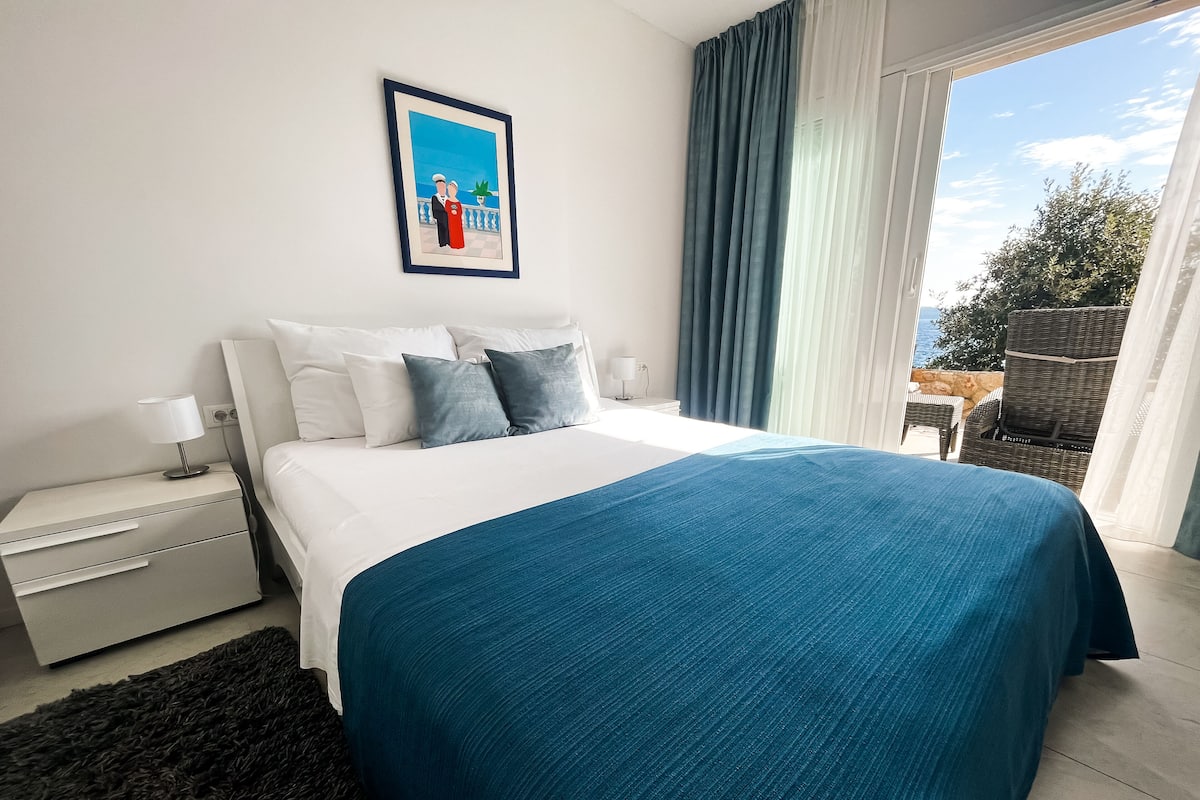 Comfort-Apartment, Meerblick | Hochwertige Bettwaren, Daunenbettdecken, Minibar, Zimmersafe