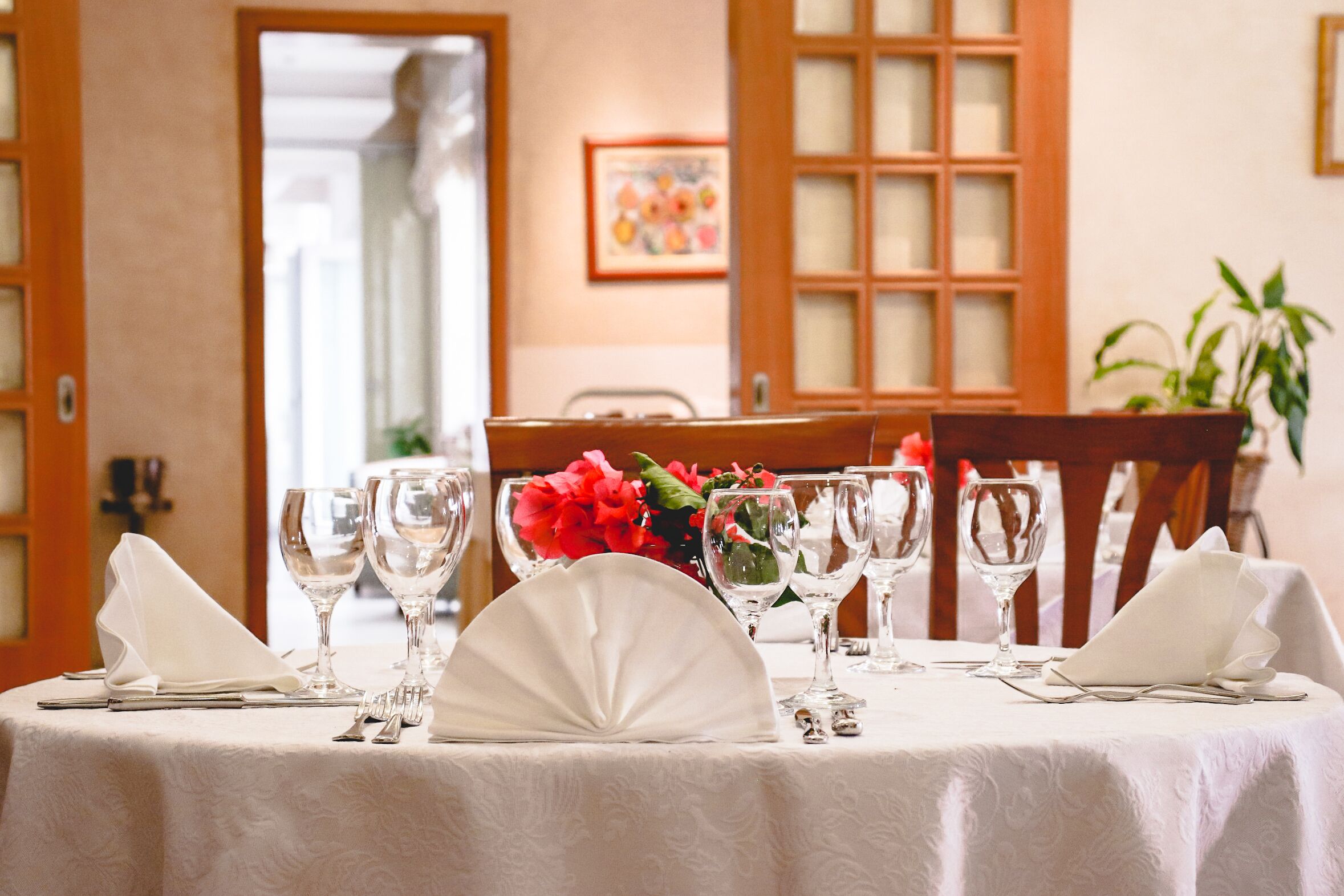 mediterranean cuisine, pool views