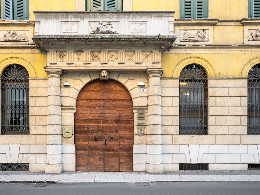 Voorkant van accommodatie