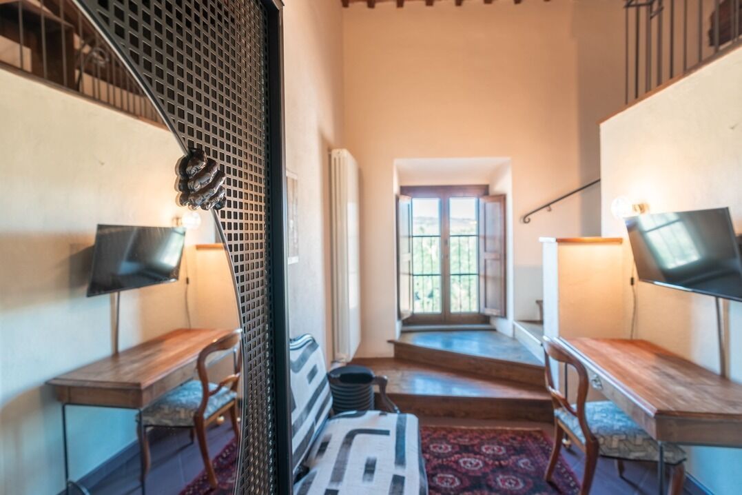 triple room | 1 bedroom, minibar, desk, free wifi