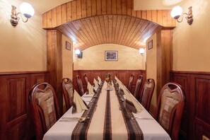 Breakfast served - Hotel Victoria (Plzen)