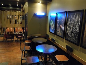 Coffee shop